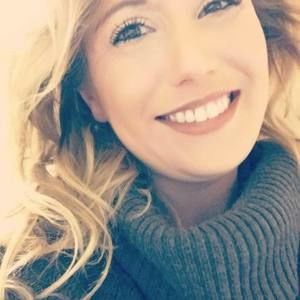 Meet your Posher, Holley